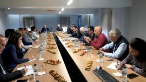 El alcalde anuncia ante los miembros de Cedelco una segunda ampliación del Parque Empresarial en 300.000 metros cuadrados - (foto 2) El alcalde anuncia ante los miembros de Cedelco una segunda ampliación del Parque Empresarial en 300.000 metros cuadrados - (foto 2)