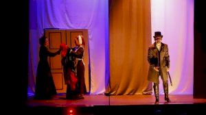 Alpí Teatre estrena 'La dama duende' durante la XVII Mostra de Teatre de l’Alfàs del Pi - (foto 2) Alpí Teatre estrena 'La dama duende' durante la XVII Mostra de Teatre de l’Alfàs del Pi - (foto 2)