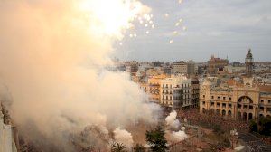 Pirotècnia Turís: segueix en directe la mascletà d'este dijous 14 de març