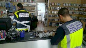 Detienen en Benidorm a cuatro personas por simular delitos para estafar a las compañías aseguradoras