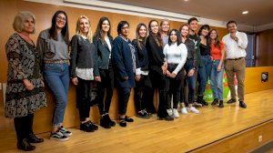 El grupo el Kioskero gana la XVIII edición del concurso de Publicidad Exterior celebrado en la UJI - (foto 4) El grupo el Kioskero gana la XVIII edición del concurso de Publicidad Exterior celebrado en la UJI - (foto 4)
