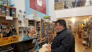 Els comerços situats en la 3a fase de les obres del carrer Benito Pérez Galdós disposaran de tiquets gratuïts per als seus clients - (foto 2) Els comerços situats en la 3a fase de les obres del carrer Benito Pérez Galdós disposaran de tiquets gratuïts per als seus clients - (foto 2)