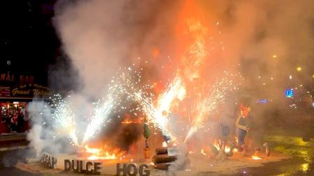 Con la ‘cremà’, las Fallas de Benidorm se despiden hasta el año que viene