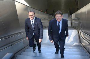 Ximo Puig anuncia la conexión del tranvía entre la estación de Luceros y la de Adif-Renfe de Alicante - (foto 2)