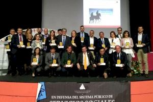 Quart recoge el premio de Excelencia en Servicios Sociales