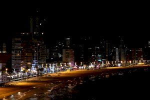 Benidorm apaga sus luces en protesta por el cambio climático y en defensa del medio ambiente