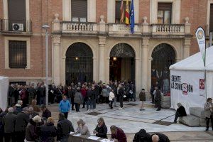 Más de 3.000 personas reservan su plaza el primer día para la inscripción al programa de vacaciones para mayores Castellón Sénior