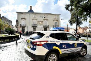 La Policía Local de Orihuela detiene a una mujer por realizar presuntamente varios hurtos