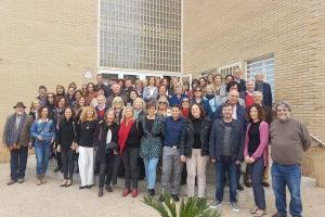 El CEIP Trullás de Benifaió expone en el Centro Cultural Enric Valor su muestra “40 anys fent escola”