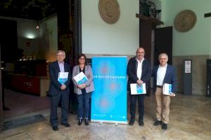 L’àrea de Cultura assisteix a la presentació de les jornades de la Universitat de València, ‘Un país de cultures’