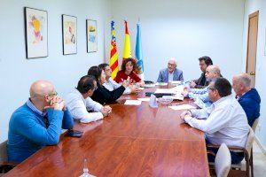 Reunión de trabajo de la Mesa Gestora del Sistema Integral de Gestión de Playas del Ayuntamiento de Torrevieja