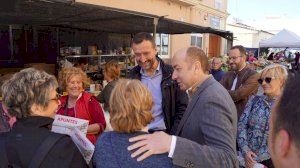 El PSOE Elx inicia su campaña electoral apoyando los trabajadores autónomos en un acto en la pedanía de La Hoya