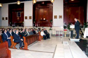 Benidorm inicia la celebración de la Semana Santa con el pregón a cargo del sacerdote Jesús Rosillo Peñalver - (foto 5)