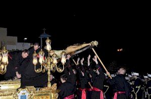 La processó del Santíssim Crist del Mar inaugura la Setmana Santa de Burriana - (foto 5)