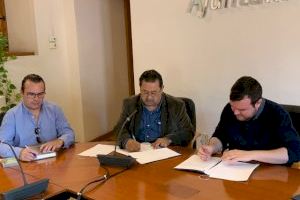 El Ayuntamiento renueva su convenio con la Unió de Llauradors i Ramaders de Elche