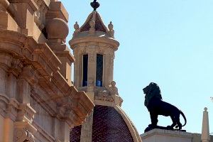 El Ayuntamiento presenta la guía animales inanimados: Rutas escultóricas por la ciudad de València