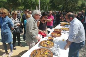 Más de 150 personas se dieron cita en el concurso de Arroz al Horno en Almussafes