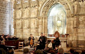 Capella de Ministrers con ‘El Grial’ e Ignasi Jordà con obras de Bach para clavecín actúan en el Convent Carmen Capella de Ministrers con ‘El Grial’ e Ignasi Jordà con obras de Bach para clavecín actúan en el Convent Carmen