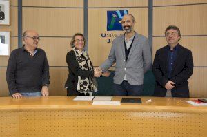 L’empresa Sacmi Ibérica s’uneix a la Càtedra 4.0 de la Universitat Jaume I de Castelló - (foto 2) L’empresa Sacmi Ibérica s’uneix a la Càtedra 4.0 de la Universitat Jaume I de Castelló - (foto 2)