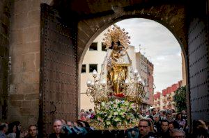 La imagen peregrina de la Mare de Déu llega a Orihuela para clausurar el Año Jubilar Vicentino