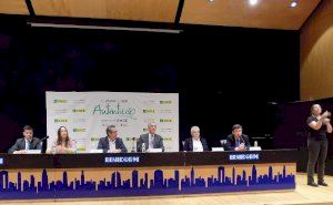 El Ayuntamiento acoge la presentación del nuevo director de la Agencia de la ONCE en Benidorm