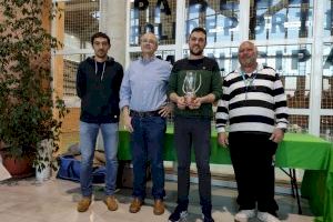 Cafetería Melecio y Leñas Chimo/Toni Pardo vencedores de la liga local de fútbol sala Cafetería Melecio y Leñas Chimo/Toni Pardo vencedores de la liga local de fútbol sala