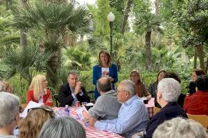 La accesibilidad, Unidades de Respiro en cada distrito y mayor coordinación entre administraciones, ejes de la política Social de Begoña Carrasco