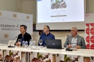 Mes d’un centenar de persones assisteixen al “V Curs de Literatura Popular” a Altea - (foto 2) Mes d’un centenar de persones assisteixen al “V Curs de Literatura Popular” a Altea - (foto 2)