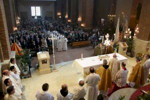 Missa pontifícia i processó en el segon divendres de Sant Pasqual