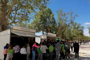 Utiel promociona la lectura entre los más jóvenes durante la IV Feria del Libro