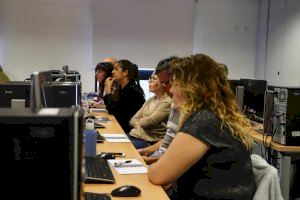 La Diputació forma en Igualtat a 60 treballadors dels ajuntaments de la província - (foto 2)