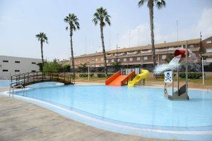 El PP de Paiporta construirá un pabellón y abrirá la piscina descubierta los fines de semana de verano en horario nocturno