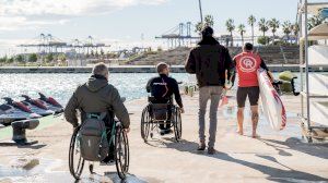 La Marina de València crea zonas accesibles para acercar la náutica a las personas con discapacidad - (foto 6) La Marina de València crea zonas accesibles para acercar la náutica a las personas con discapacidad - (foto 6)