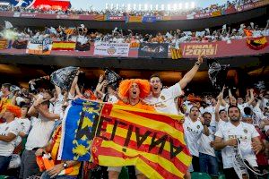 El València CF s'alça amb la Copa del Rei - (foto 3) El València CF s'alça amb la Copa del Rei - (foto 3)