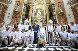 El cardenal Cañizares, al Valencia CF: “Os felicito de corazón, también por vuestra humildad” - (foto 2)