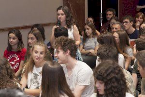 Els premis Nobel Joachim Frank i Sheldon Glashow comparteixen les seues experiències amb professorat i alumnat de l'UJI i de secundària de Castelló - (foto 2)