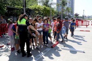 La Policía Local de Torrent forma a peatones y futuros conductores