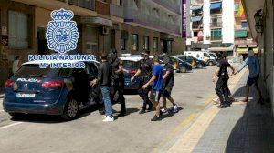 La Policía Nacional ha  desarticulado un grupo criminal dedicado a robar a turistas en las playas de la provincia