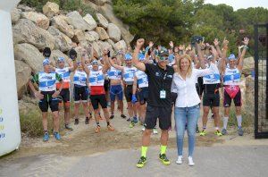 Oropesa del Mar acoge con éxito la segunda edición de la Swimrun Costa Azahar