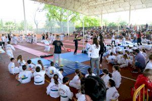 Centenars de xiquets participen en el tancament de les Escoles Esportives de Paiporta