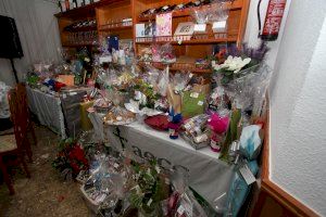 Més d'un centenar de persones participen en el sopar solidari contra el càncer a Vilafamés - (foto 3)