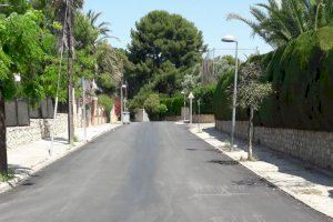 Paterna continúa mejorando la movilidad de la ciudad con el asfaltado de la calle principal de Montecañada