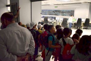 Metrovalencia recibe la visita de 45 alumnos del Colegio González Gallarza de Alaquàs