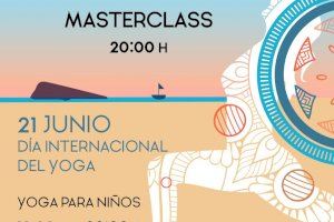 Benidorm se suma a la celebración del Día Internacional del Yoga