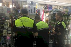 La Policía Local de Alicante comienza las inspecciones para controlar la venta ilegal de material pirotécnico estas Hogueras - (foto 2)