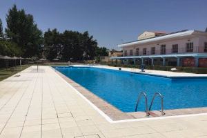 El próximo fin de semana se abrirá la Piscina Municipal de Requena