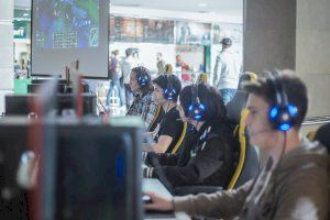 Petrer apuesta por los videojuegos y los eSports