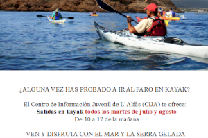 Juventud lanza por octavo año un programa de salidas en kayak por la Serra Gelada