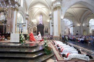 El cardenal Cañizares confiere la ordenación a diez nuevos sacerdotes, “auténtico regalo de Dios”,  y les pide ser “evangelizadores valientes, audaces y libres”