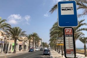 El Ayuntamiento refuerza el servicio de bus a las playas de Elche